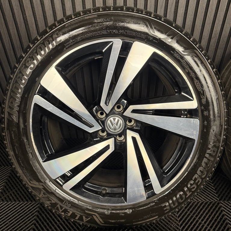 20'' GENUINE VW TOUAREG NEVADA BLACK DC ALLOY WHEELS ALLOYS TYRES Q7