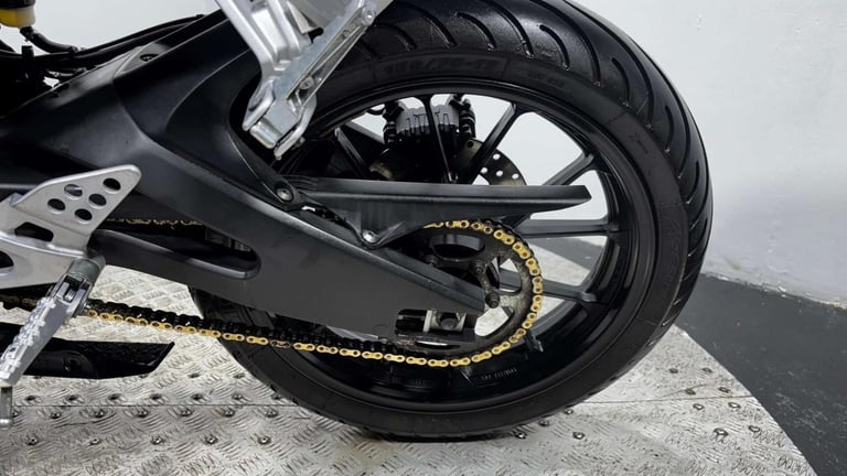 Yamaha R125 125 ABS Super Sports Petrol CVT Euro 4 (15 ps)