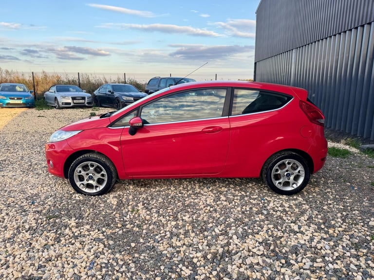 2012 Ford Fiesta 1.25 Zetec Euro 5 3dr HATCHBACK Petrol Manual