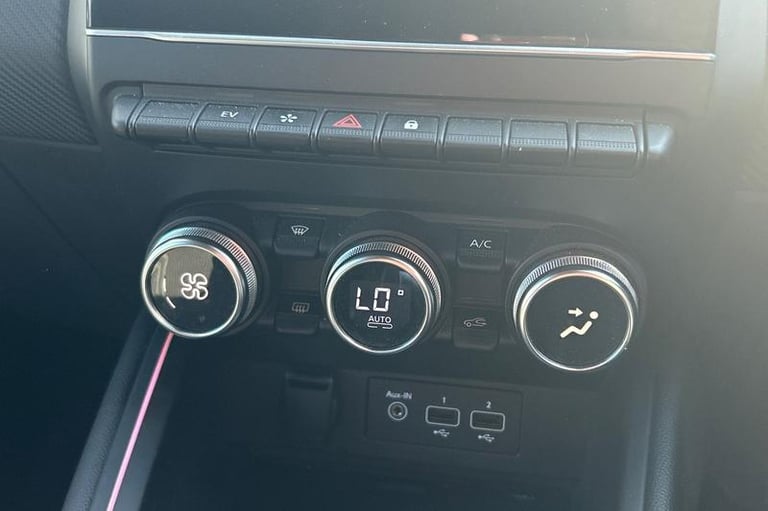 2023 Renault Clio 1.6 E-TECH full hybrid 145 Engineered 5dr Auto Automatic Hatchback Hybrid Autom...