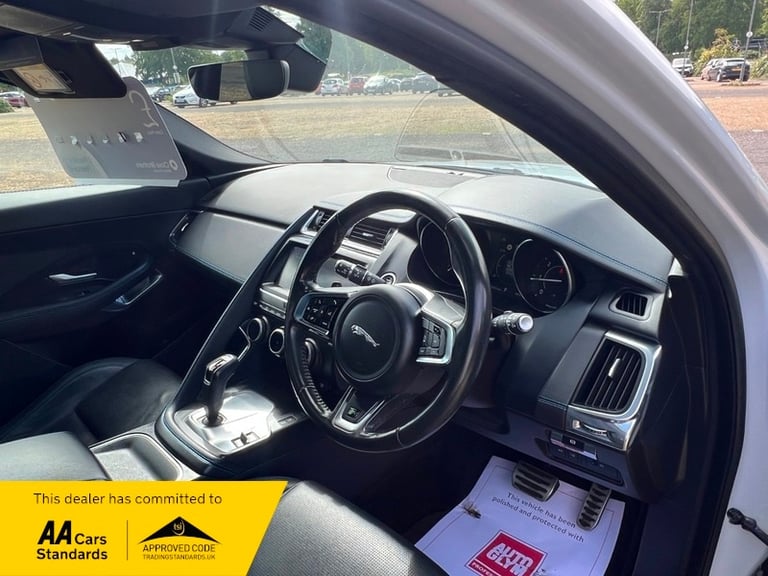 Jaguar E-PACE R-DYNAMIC S AUTOMATIC