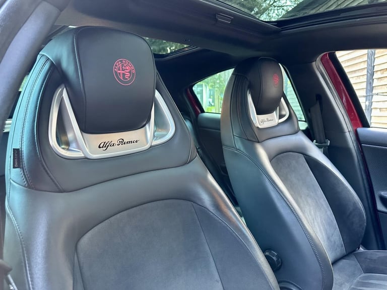 2016 Alfa Romeo Giulietta 1750 TBi Veloce Hatchback 5dr Petrol TCT Euro 6 (240 bhp) HATCHBACK Pet...