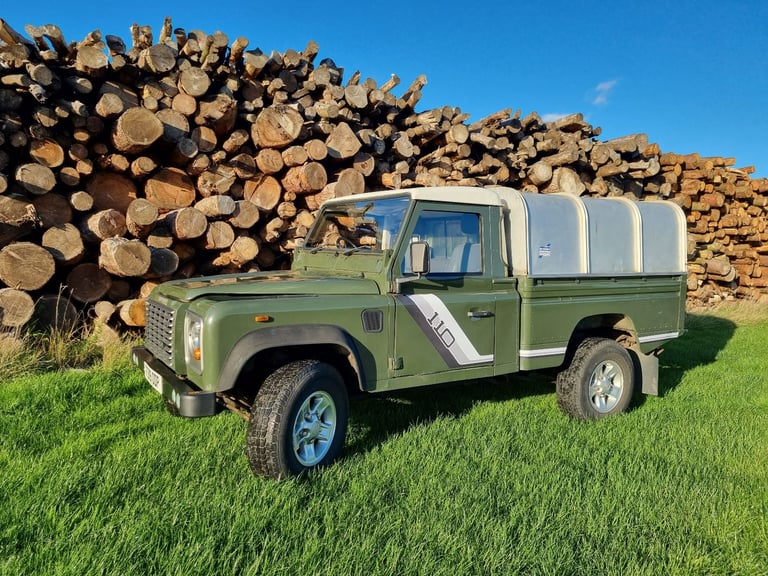 1988 Land Rover 110 High Cap Pickup (USA Exportable)