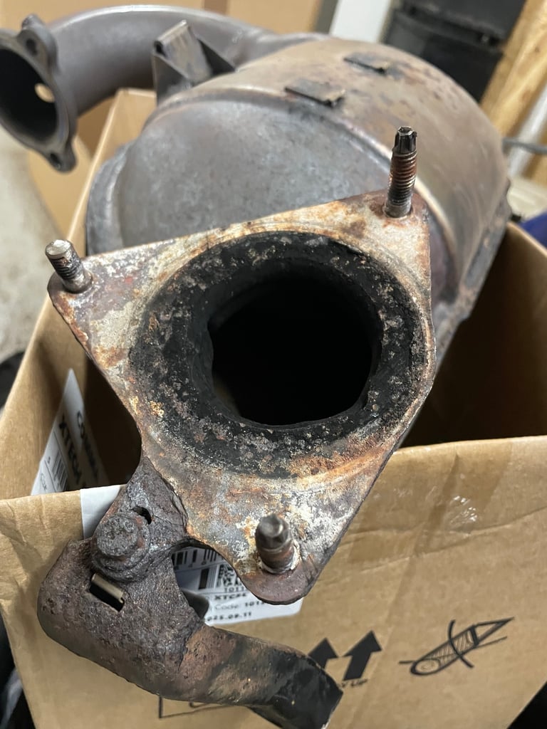 Catalytic converter for scrap 