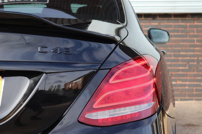 Mercedes Benz C Class 3.0 C43 V6 AMG (Premium Plus) G-Tronic+ 4MATIC
