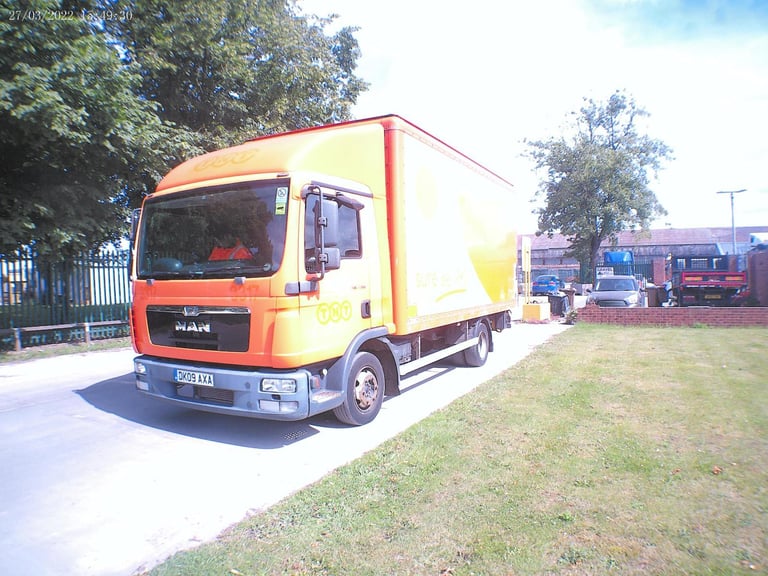2009 MAN TGL manual 18 ft box tailift 8.1 mtr long mot 11/24