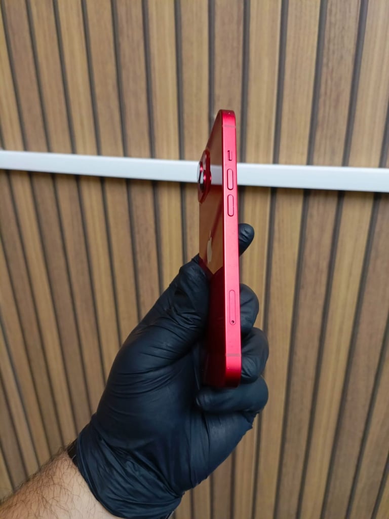 Apple iphone 13 - 128 GB PRODUCT RED ANY SIM 88%BH Immaculate Condition Old Trafford MCR M169NF