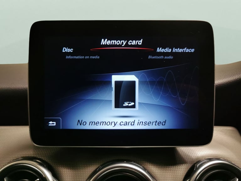 2019 Mercedes-Benz GLA 1.6 GLA180 Urban Edition SUV 5dr Petrol Manual Euro 6 (s/s) (122 ps) - BLU...