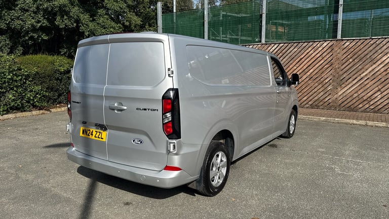 2024 Ford Transit Custom 2.0 EcoBlue 136ps H1 Van Limited PANEL VAN DIESEL Manual