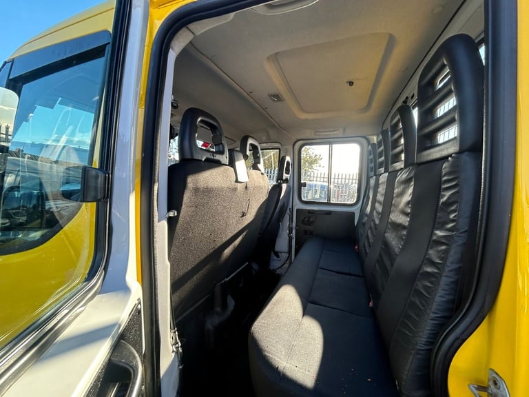 2017 Iveco Daily 2.3 Crew Cab Chassis 3450 WB DC TIPPER CHASSIS CAB Diesel Manual