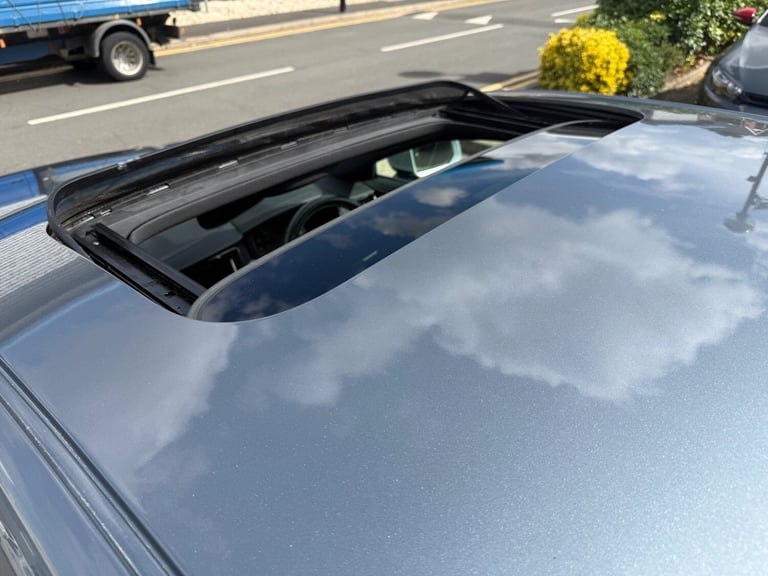 2018 Volvo S90 2.0 T8 Hybrid R DESIGN Pro 4dr AWD Geartronic SALOON Petrol Parallel Phev Automatic