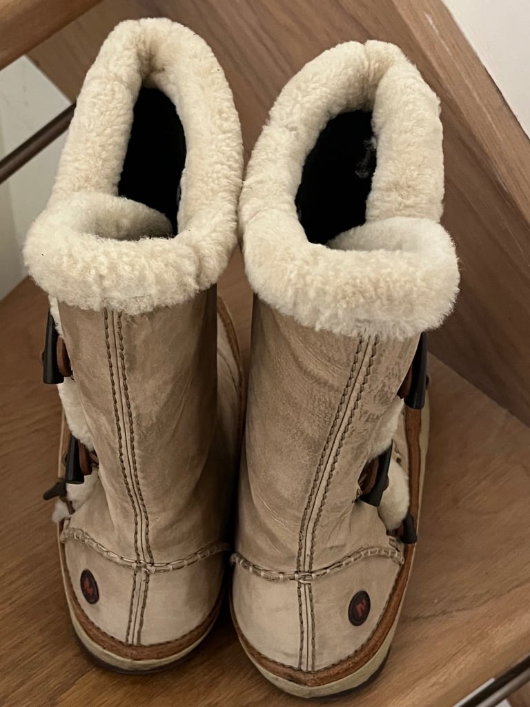 Merrell SPIRIT TIBET HIGH Polartec Thinsulate Boots – Size 7