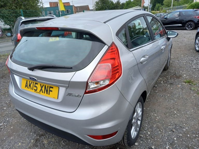 2015 Ford Fiesta 1.25 Zetec Hatchback 5dr Petrol Manual Euro 6 (82 ps) Hatchback Petrol Manual