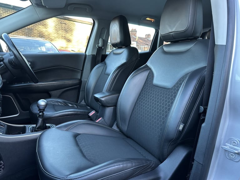 JEEP COMPASS 2019 Jeep Compass Longitude 1.4 MultiAir Petrol Manual 5 Door