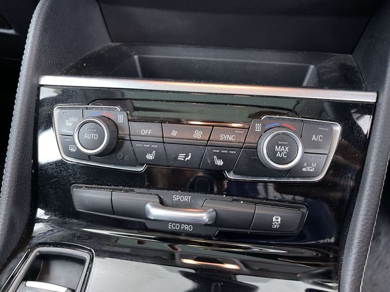 2016 BMW 2 Series 1.5 218i Luxury Auto 5dr MPV Petrol Automatic