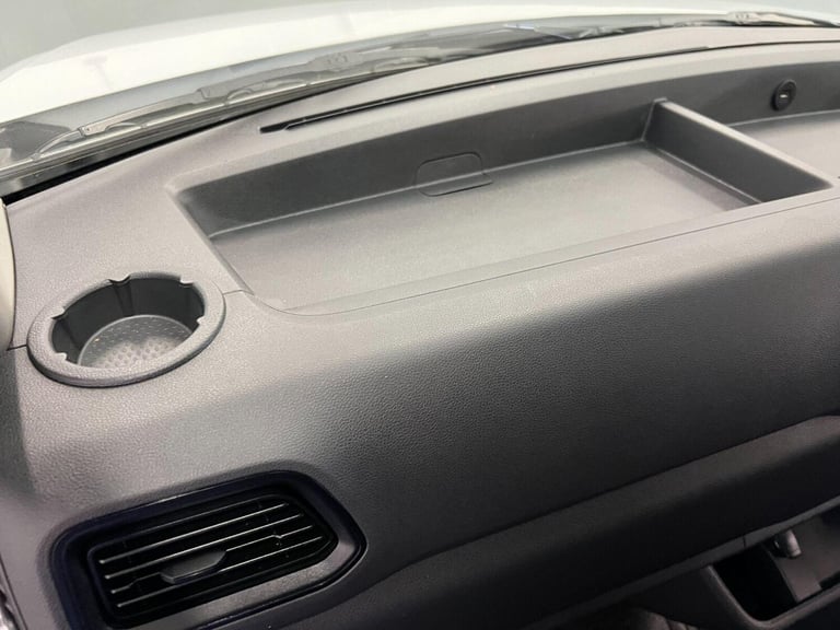 2022 Renault Master LH35dCi 135 Business High Roof Van PANEL VAN DIESEL Manual