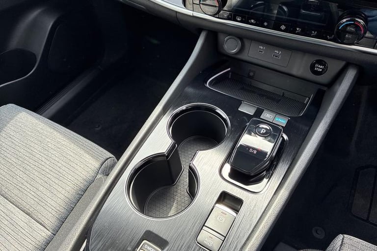 2025 Nissan X-Trail 1.5 E-Power 204 N-Connecta 5dr Xtronic HATCHBACK PETROL/ELECTRIC Automatic