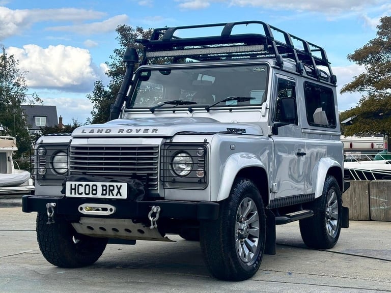 2025 Land Rover Defender 90 2.4 TDCi XS Station Wagon 4WD SWB Euro 4 3dr Diesel Manual