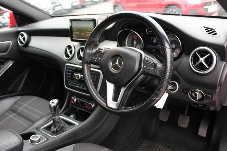 2014 Mercedes-Benz CLA CLA 180 Sport 4dr Manual Saloon Petrol Manual
