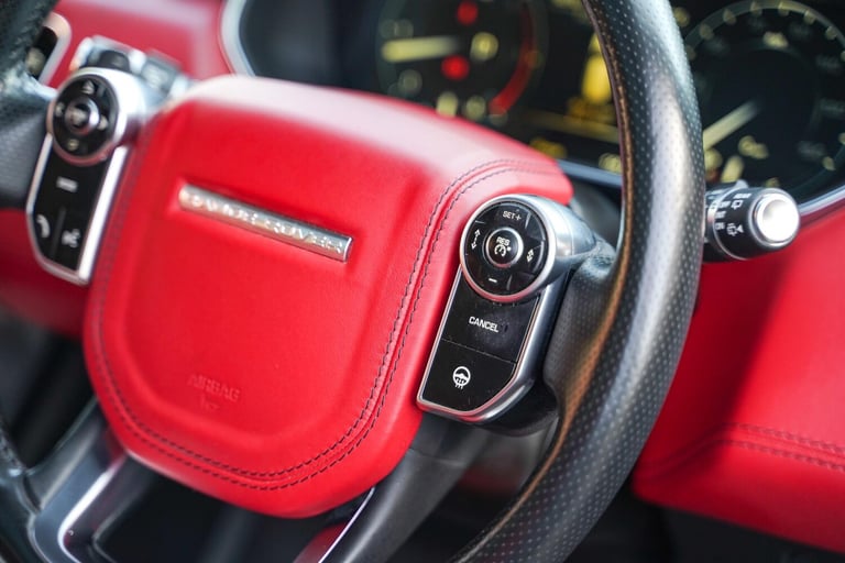 2014 Land Rover Range Rover Sport 3.0 SD V6 Autobiography Dynamic SUV 5dr Diesel Auto 4WD Euro 5 ...