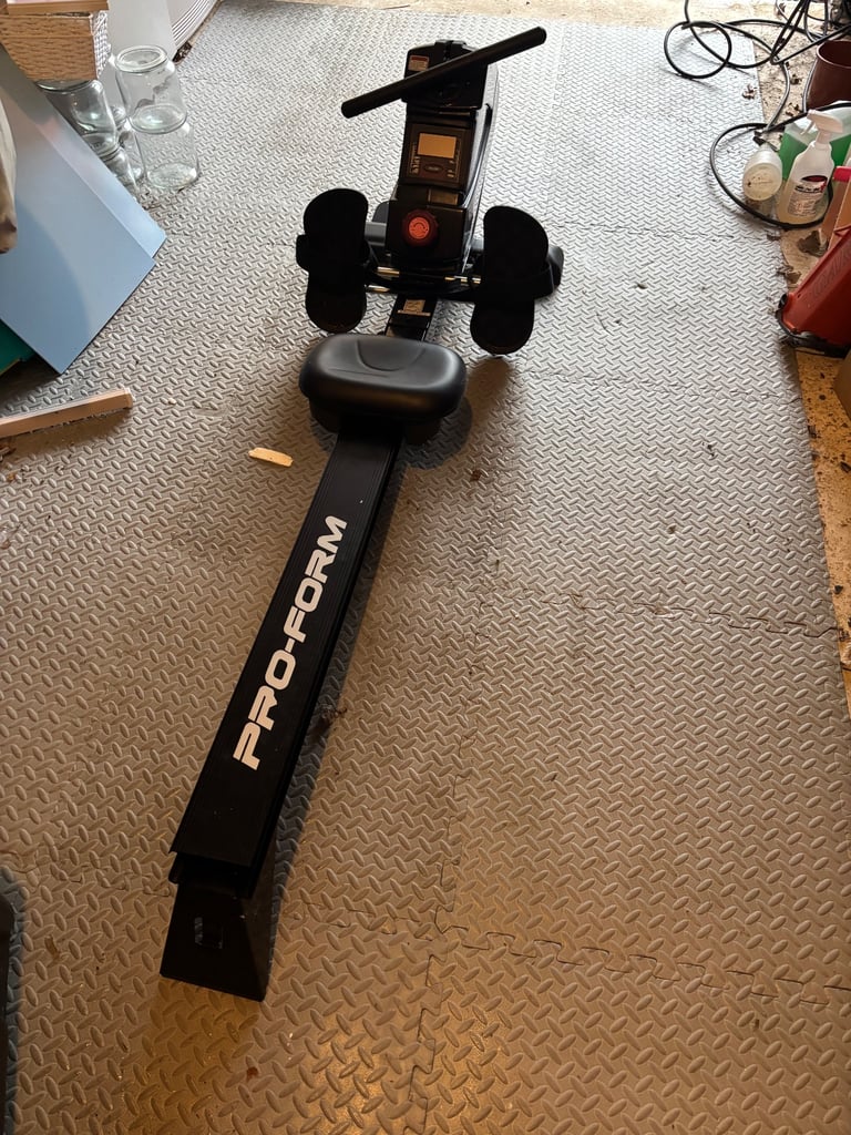 Pro form 440R Rowing Machine