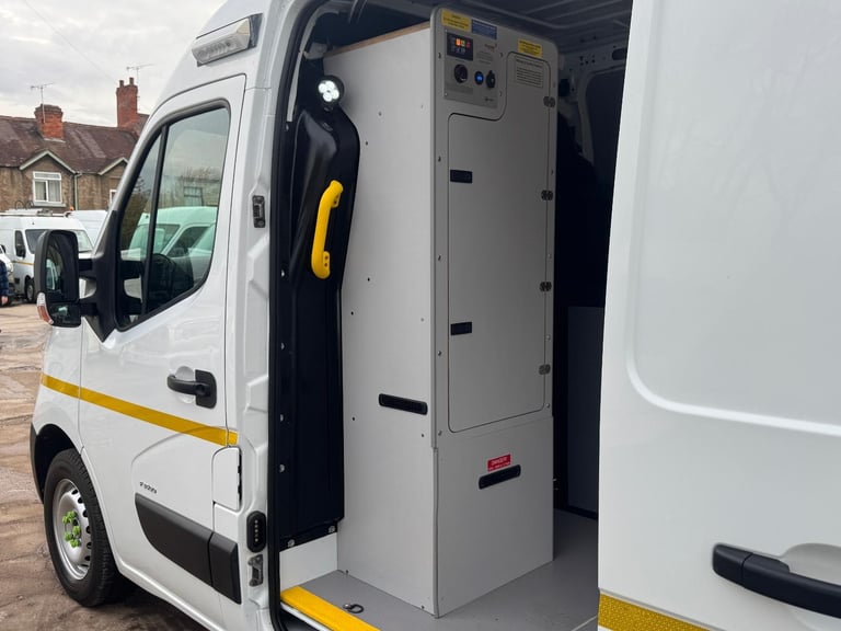 2018 VAUXHALL MOVANO L2H2 WORKSHOP VAN EURO 6 DIRECT FROM NETWORK RAIL