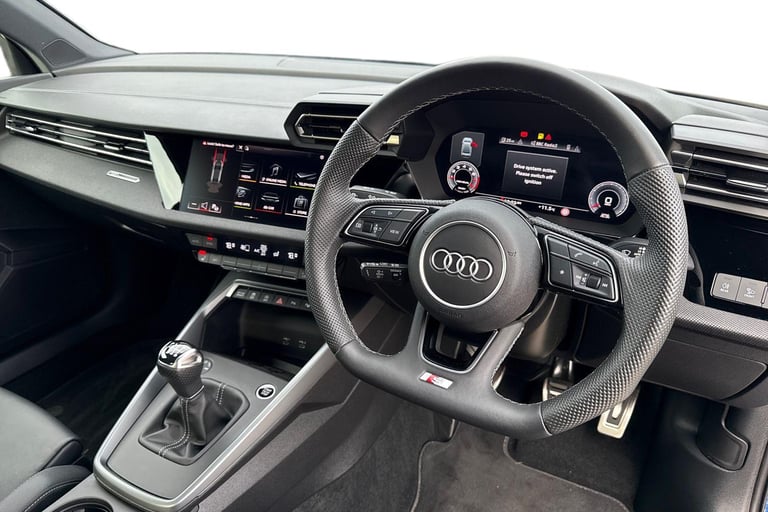 2025 Audi A3 Black Edition 35 TFSI  150 PS 6-speed Saloon PETROL Manual