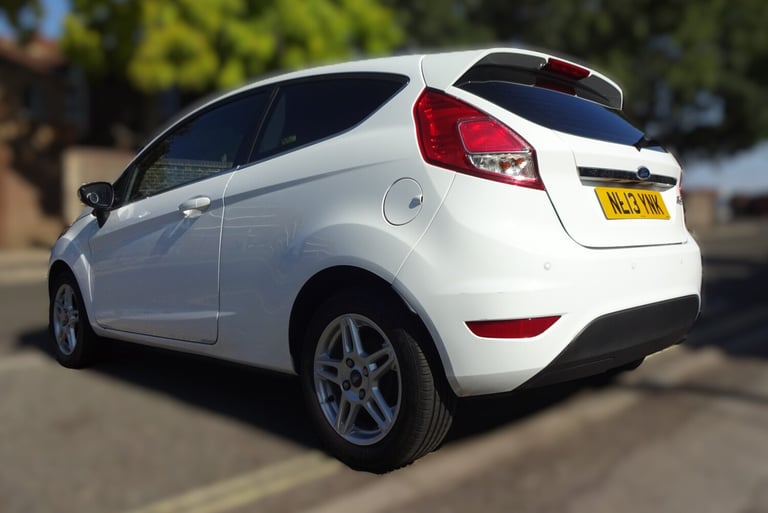 2013 Ford Fiesta 125 82 Zetec 3dr HATCHBACK Petrol Manual