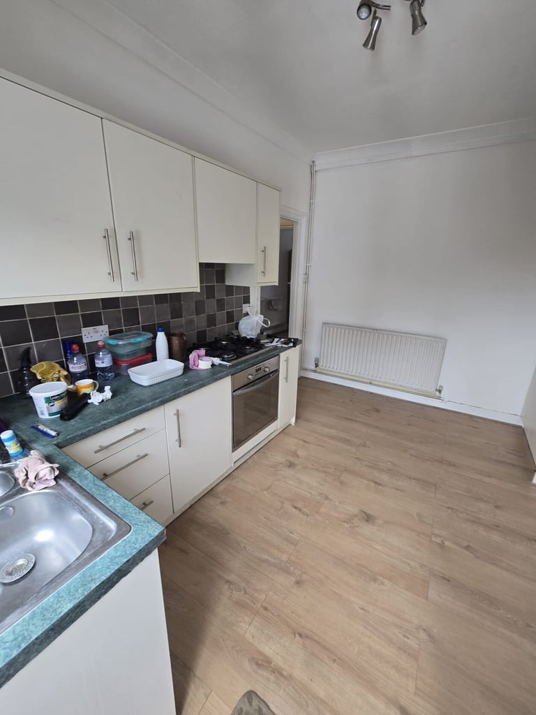 2 bedroom flat in 2-Bedroom Flat for Rent, SE8 4RG