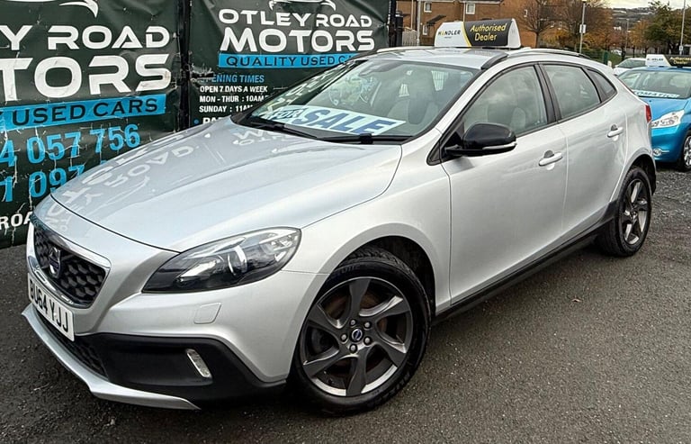 2014 Volvo V40 Cross Country 1.6 D2 Lux Euro 5 (s/s) 5dr HATCHBACK Diesel Manual