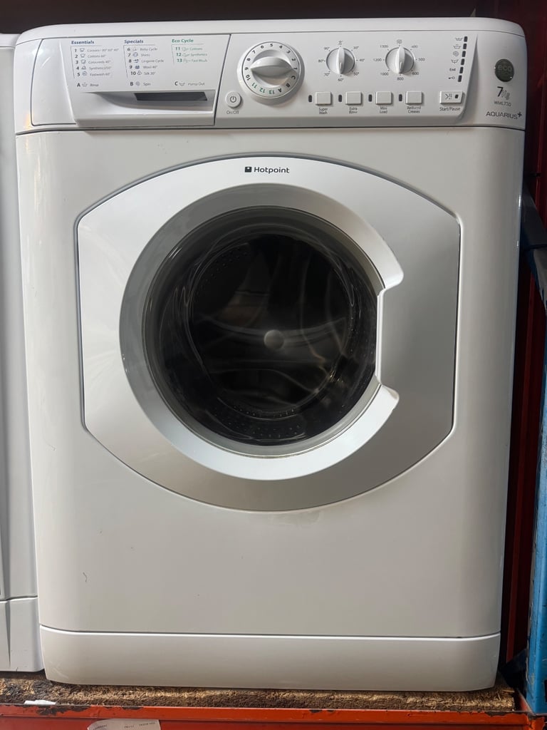 image for Hotpoint washing machine 7kg fully working order three months guarantee 