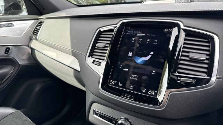 2021 Volvo XC90 Recharge R-Design Pro, T8 AWD plug-in hybrid, 7 Seats Estate Petrol Parallel PHEV...