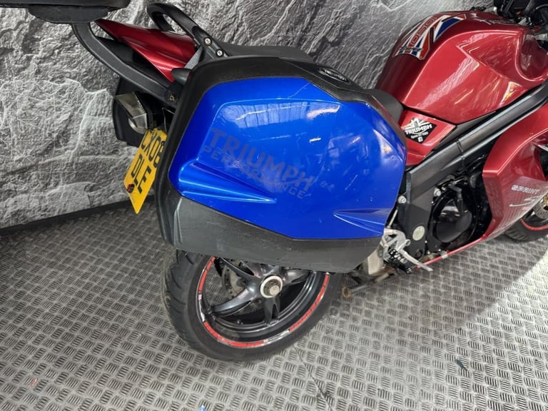 TRIUMPH SPRINT ST 1050 2006