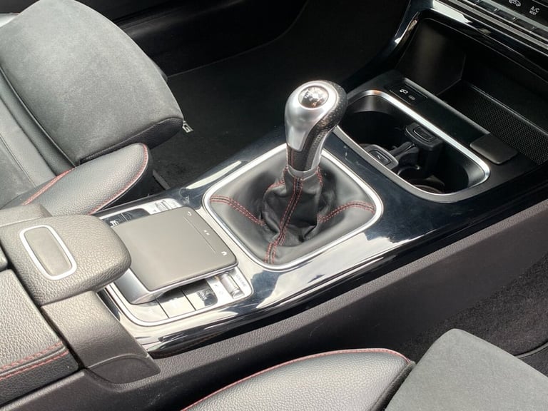 2020 Mercedes-Benz A-Class A200 AMG Line 5dr HATCHBACK PETROL Manual