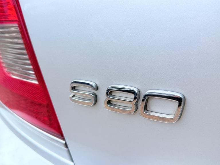 VOLVO S80 2.4 D5 SE Lux 2005