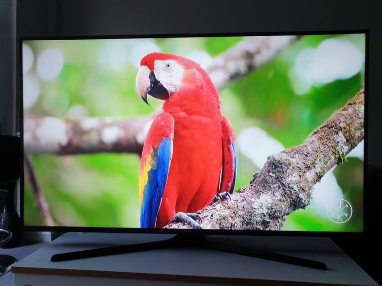 55 inches 4K UHD Samsung Smart Tv 