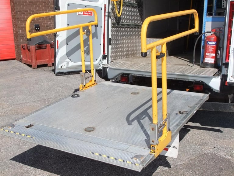 2014 "64" Iveco Daily 70C17 EEV, 7 tonne HGV Panel Van +TAIL LIFT, Digital Tacho