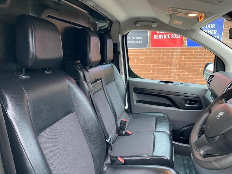 2019 Peugeot Expert 2.0 BlueHDi 1400 Professional Standard Panel Van MWB Euro 6 (s/s) 6dr PANEL V...