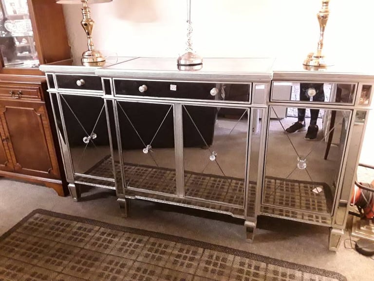Heavy mirrored glass sideboard Copley Mill Low Cost Moves 2nd Hand Furniture STALYBRIDGE SK15 3DN
