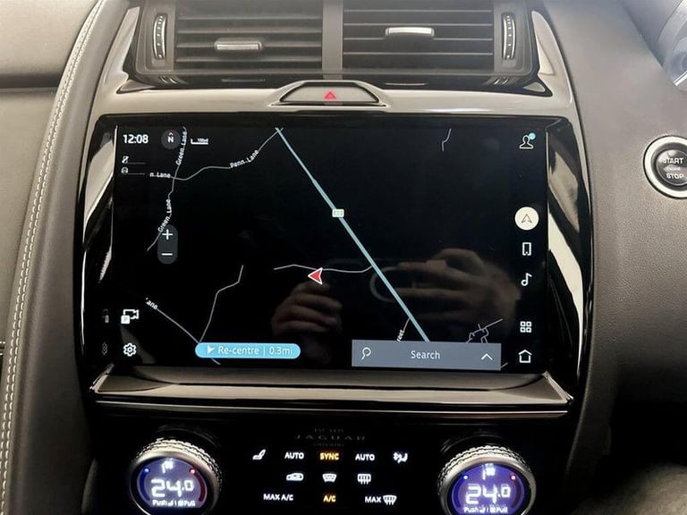 2022 Jaguar E-Pace 1.5 P300e 11.5kWh R-Dynamic SE Auto AWD Euro 6 (s/s) 5dr Automatic SUV Hybrid ...