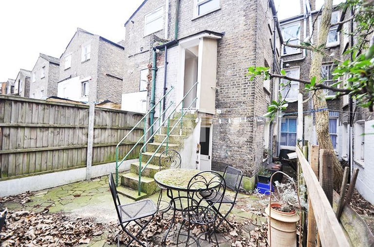 image for 2 bedroom flat in Mabley Street, London, E9