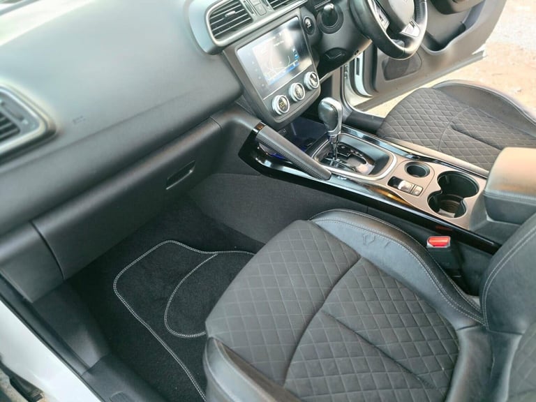 2019 Renault Kadjar 1.3 TCe Iconic SUV 5dr Petrol EDC Euro 6 (s/s) (140 ps) SUV Petrol Automatic