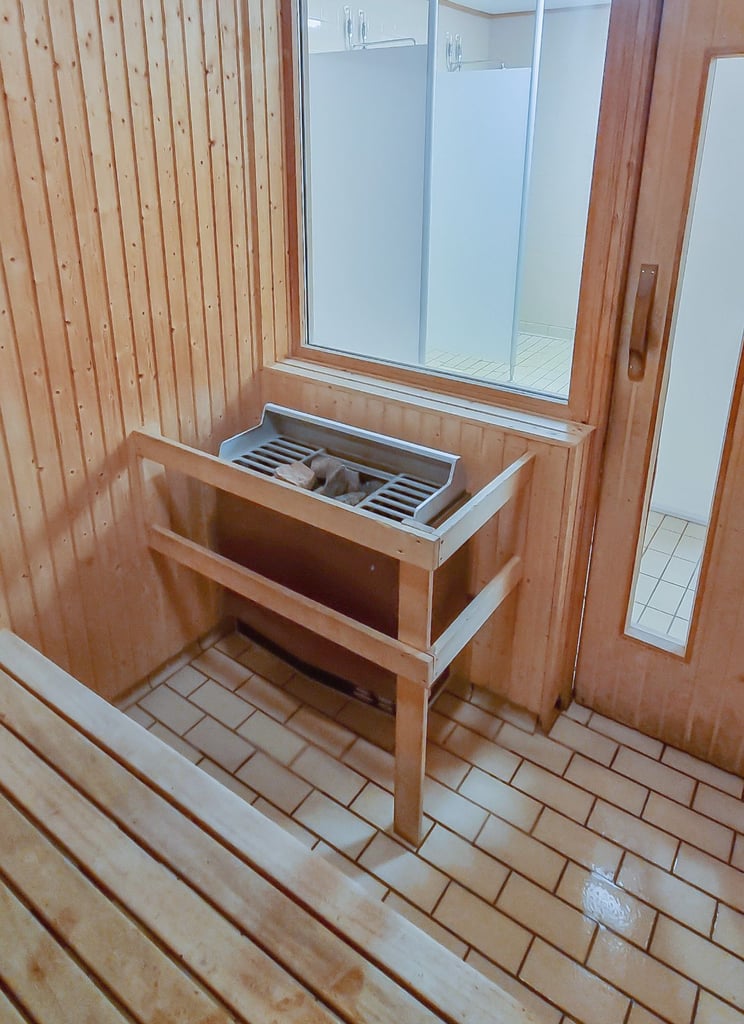 WORKING FROM HOME? ESCAPE THE CITY TO SWEDEN