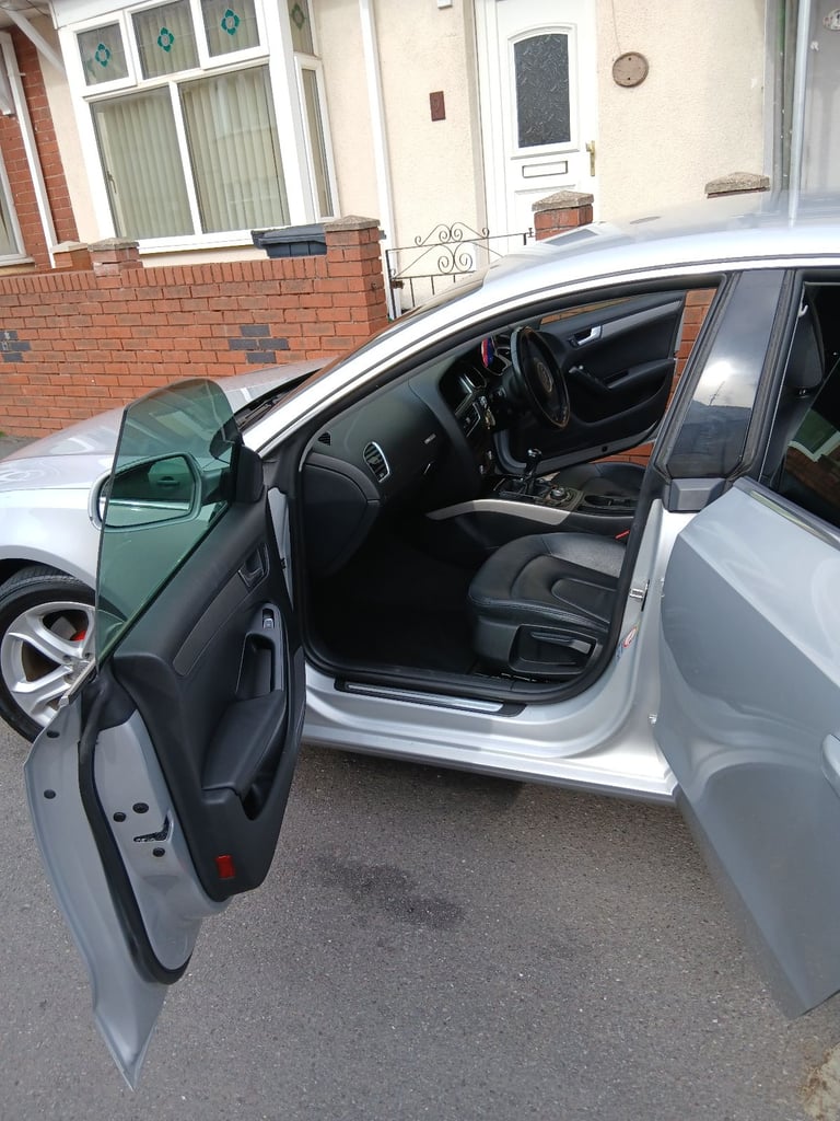 Audi, A5, Hatchback, 2012, Manual, 1968 (cc), 5 doors