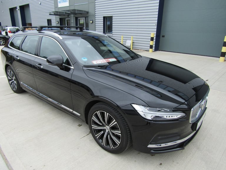 2022 Volvo V90 2.0 B4 MHEV INSCRIPTION AUTO EURO 6 (s/s) ESTATE 5DR PETROL LHD UK REG Estate Petr...