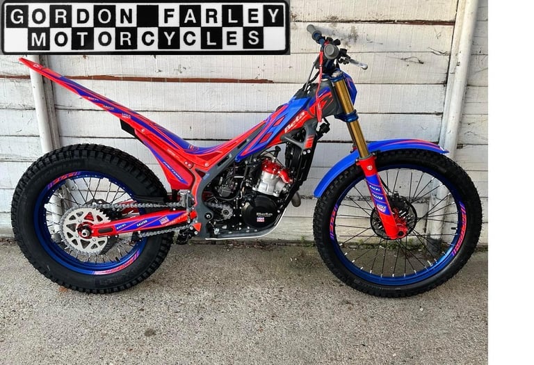 Brand New 2025 Beta EVO 300 Factory Trials Bike***CALL FOR DEAL***