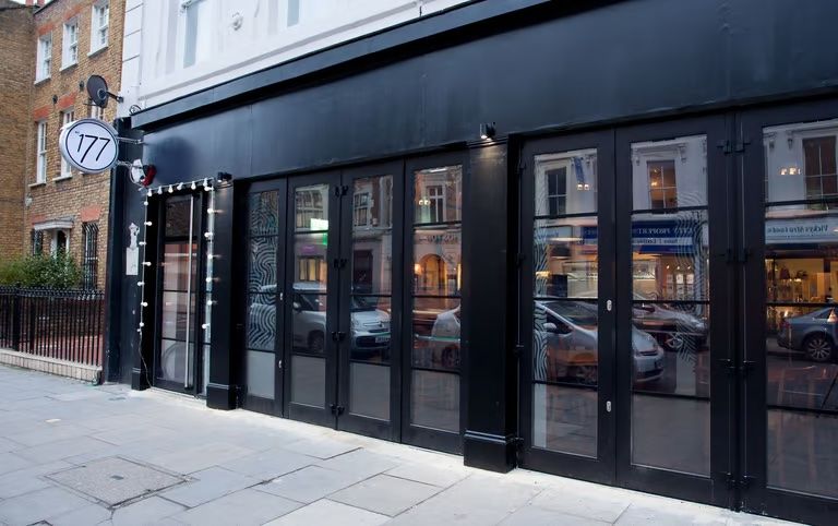 645 ft2 Retail Unit | Shop | Office | Creative Space | Workshop | Beauty Salon |  In Hoxton 