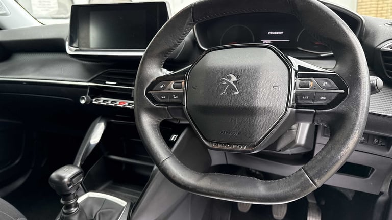 2021 Peugeot 2008 1.2 PureTech Active Premium 5dr Estate Petrol Manual