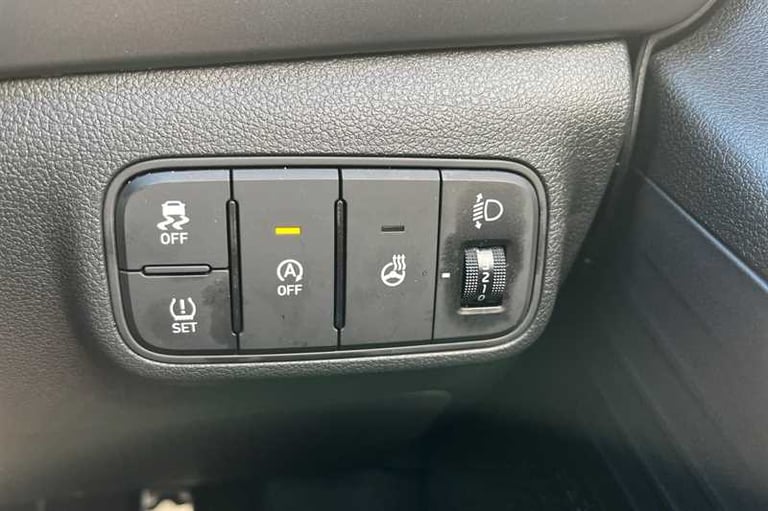 2024 Hyundai BAYON 1.0 TGDI PREMIUM 5DR Hatchback Petrol Manual