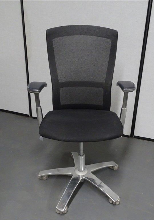 Knoll Life Mesh Chair 